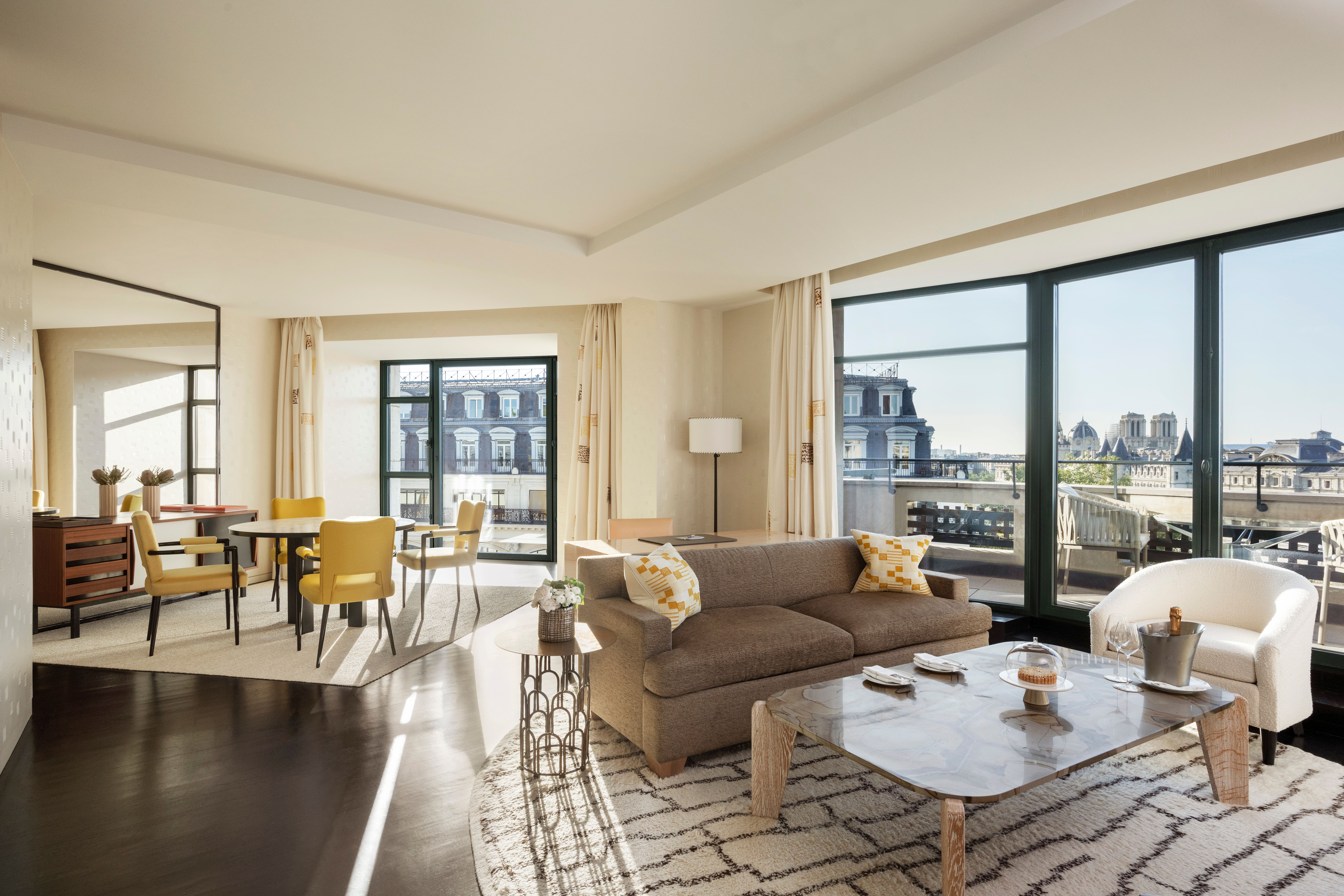 Luxury Hotel in Paris │ Cheval Blanc Paris Hotel